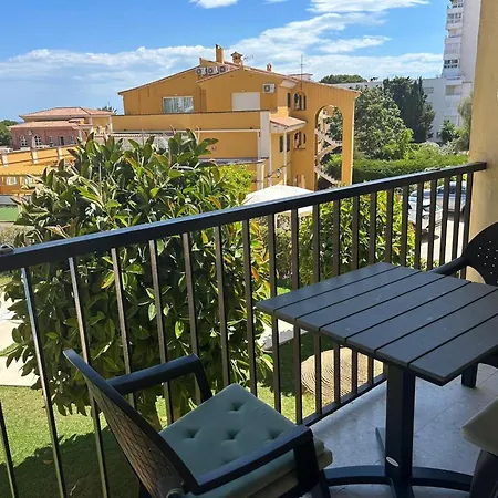 דירה In With Sea Views