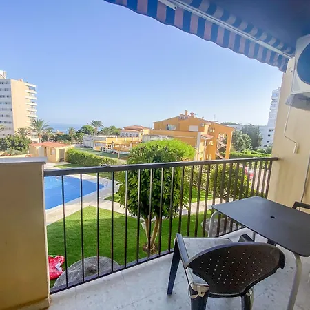 Apartment Comforting With Shared Pool *
